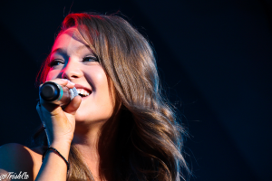 Kira Isabella CNE 2014 Feature