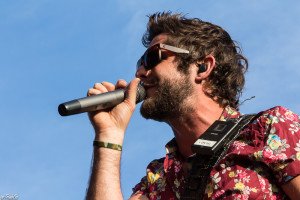 Thomas Rhett Boots and Hearts 2015