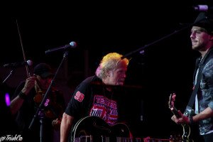 Brett Kissel Randy Bachman CNE 2015