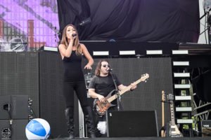 CMT Music Fest - Kira Isabella