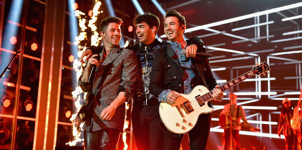 Billboard Music Awards The Jonas Brothers via Facebook