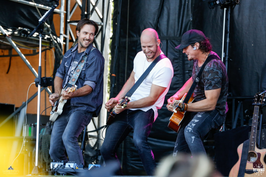 HunterBrothers-Calgary Country Thunder 2019-SBPhotography-TheReviewsAreIn