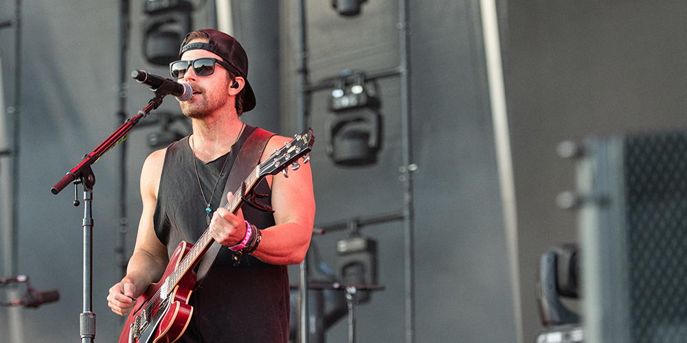Kip Moore at Boots and Hearts 2019, Saturday Main Stage - shot by Whitney South