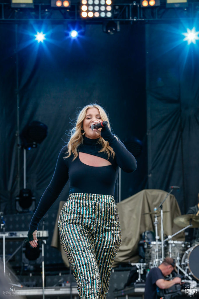 LaurenAlaina-Calgary Country Thunder 2019-SBPhotography-TheReviewsAreIn