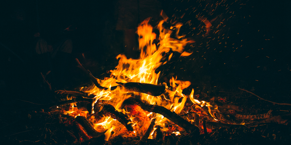 15 Songs for a Campfire Sing-Along | thereviewsarein