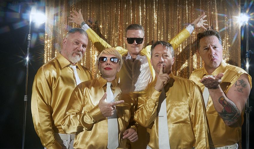 Me First and the Gimme Gimmes Annual Holiday Extravaganza Promo Image