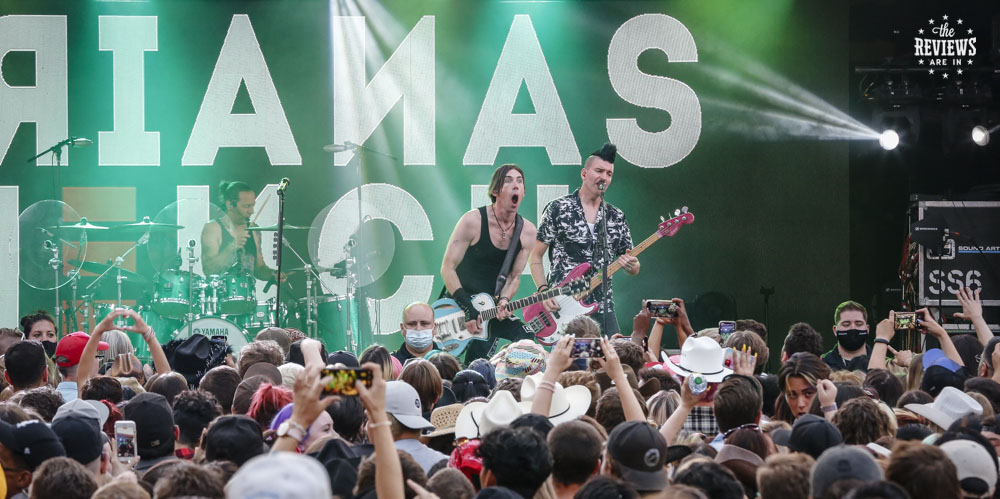 Marianas Trench - Calgary Stampede 2021 - Sydney Butters Photography - thereviewsarein